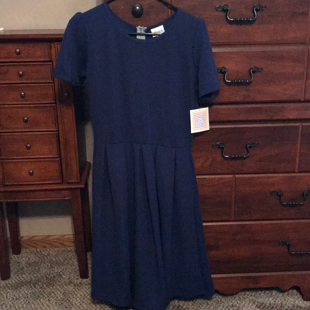 NWT Navy Blue LulaRoe Amelia dress